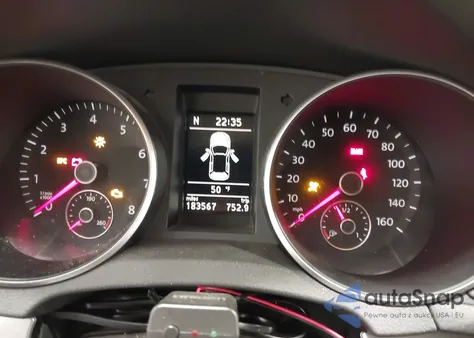 2010 Volkswagen Golf 2-Door z USA, uszkodzony, nr VIN WVWAA7AJ0AW093022